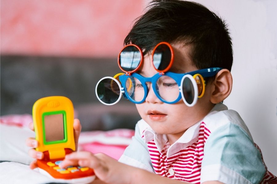 6 Tips to Improve Your Child’s Deteriorating Eyesight